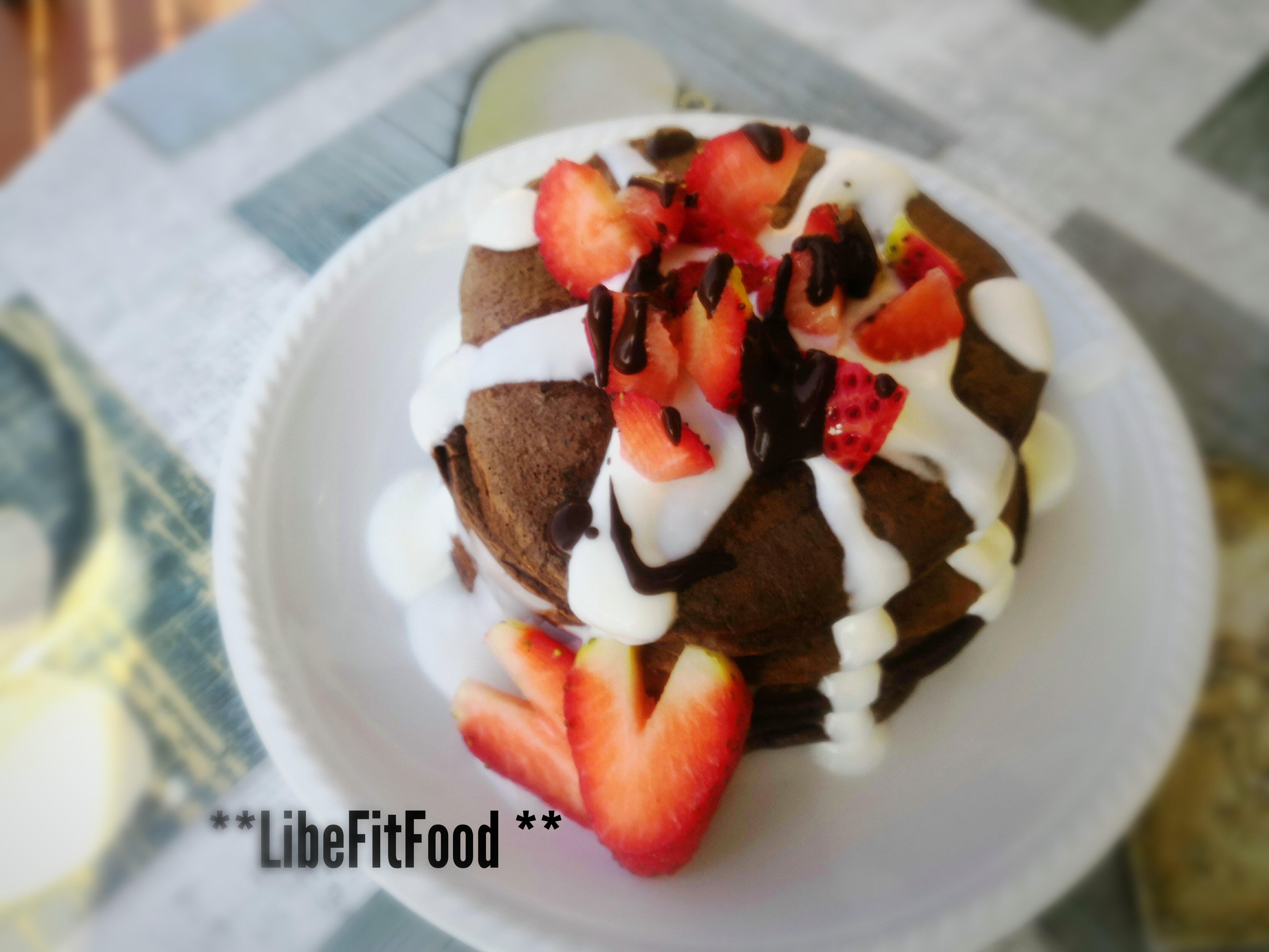 PANCAKE AL CACAO CON GOCCE DI CIOCCOLATO di Liberata Gallo