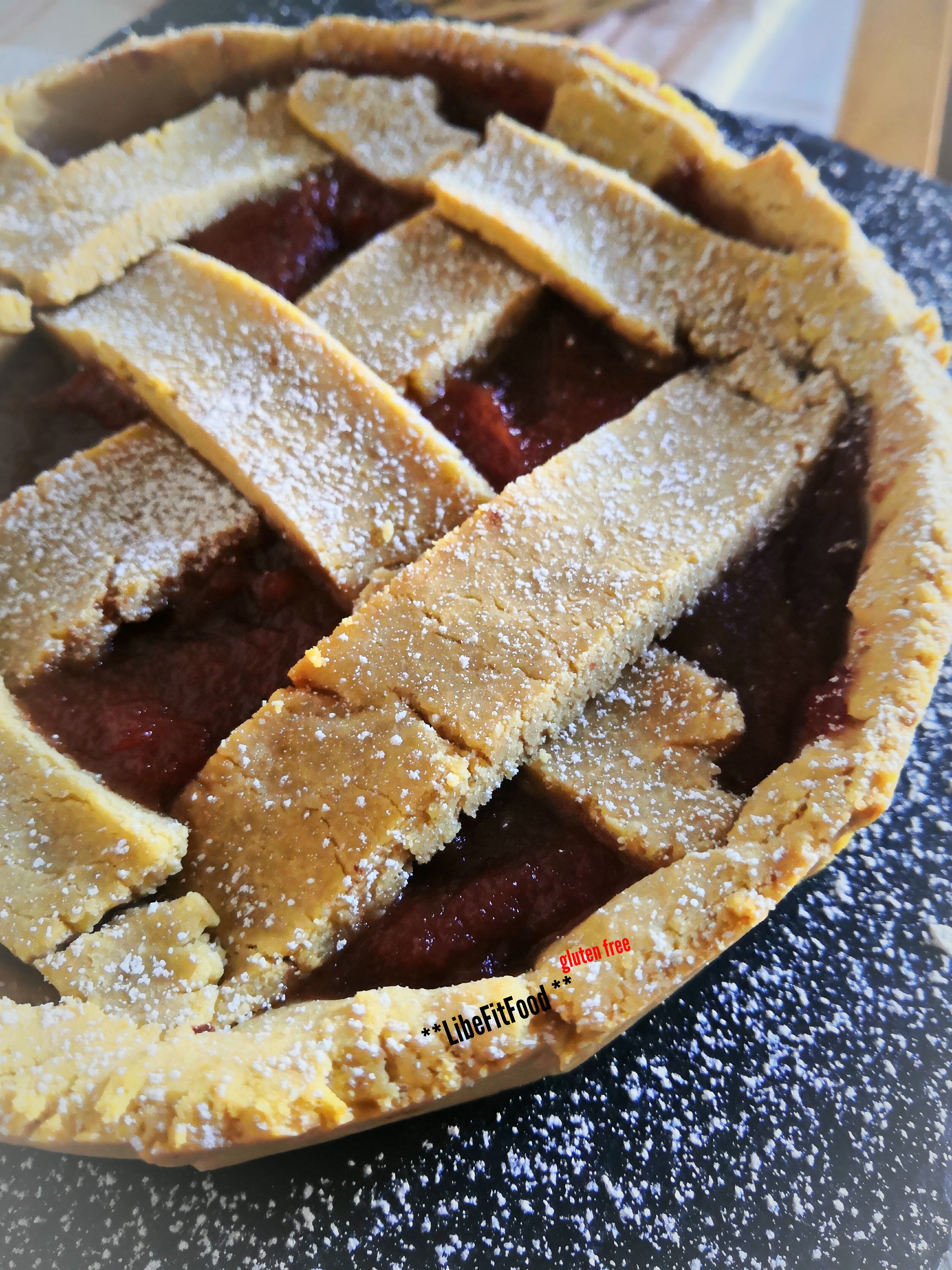 CROSTATA CON FROLLA ALLE MANDORLE – di Liberata Gallo